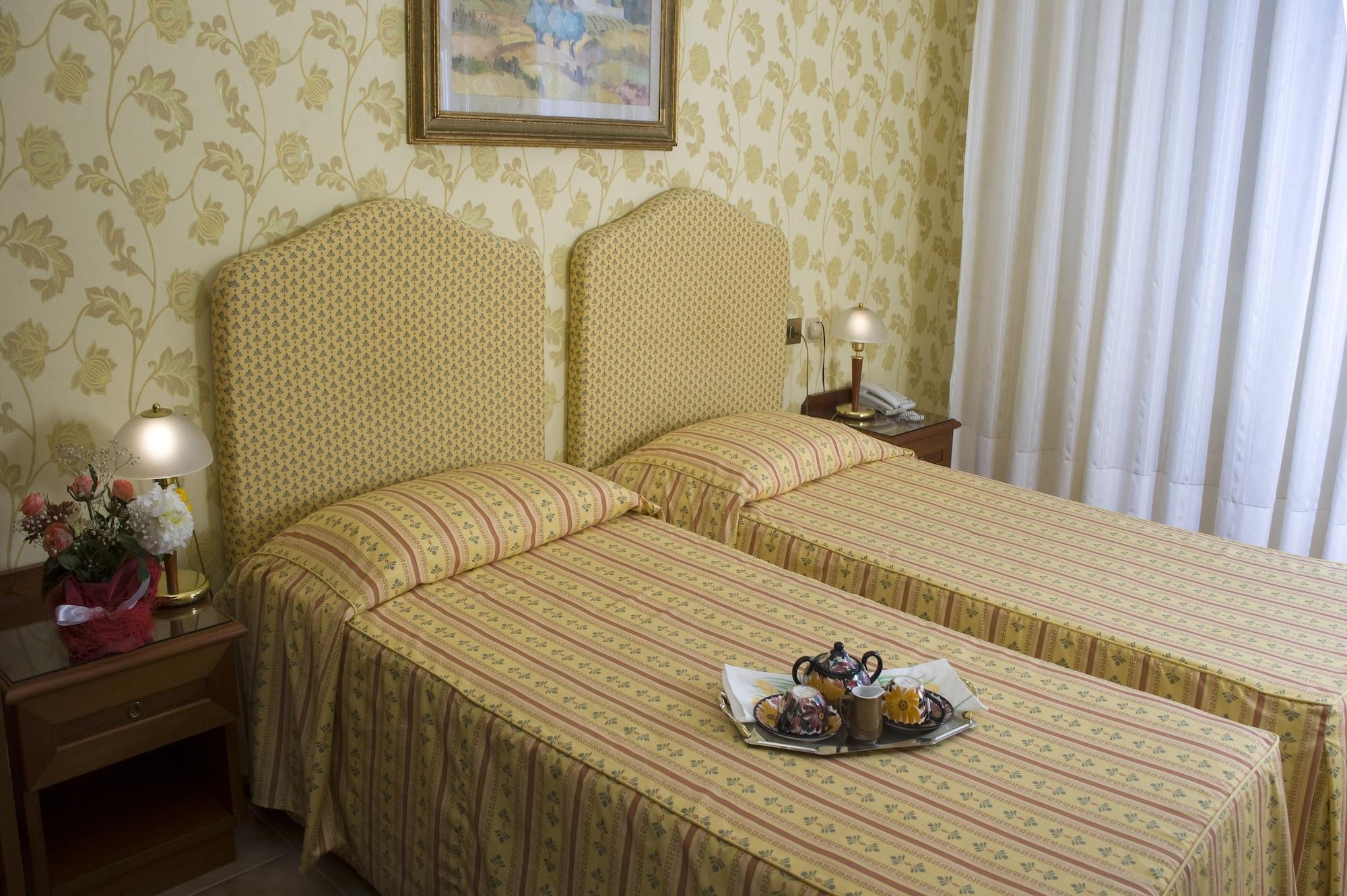 Hotel Beatrice ฟลอเรนซ์ ภายนอก รูปภาพ