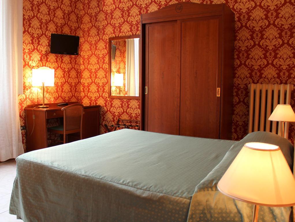 Hotel Beatrice ฟลอเรนซ์ ภายนอก รูปภาพ
