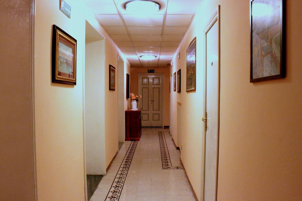 Hotel Beatrice ฟลอเรนซ์ ภายนอก รูปภาพ