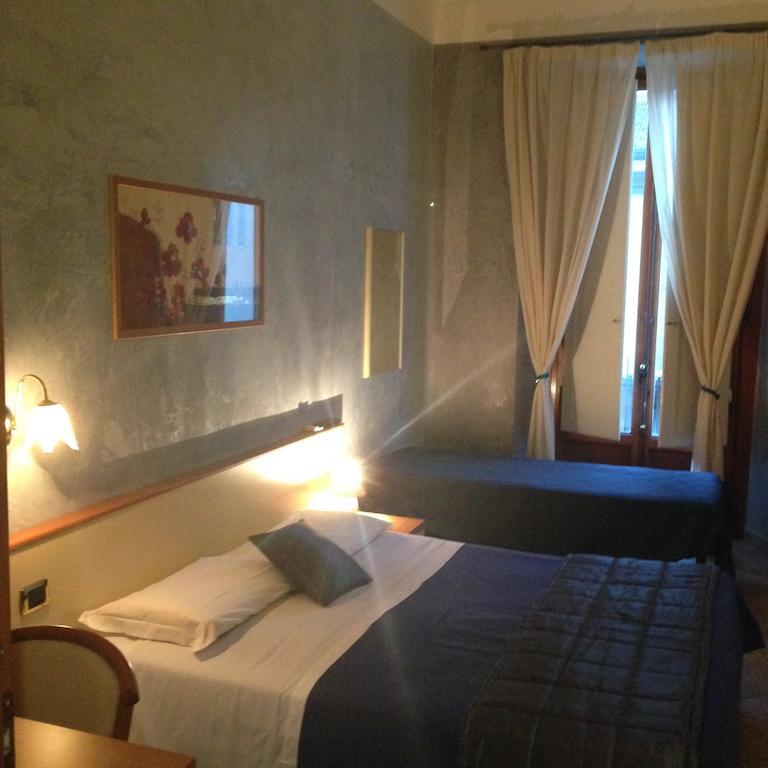 Hotel Beatrice ฟลอเรนซ์ ภายนอก รูปภาพ