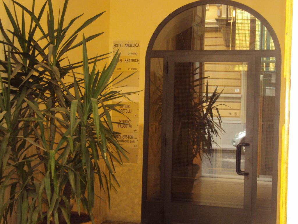 Hotel Beatrice ฟลอเรนซ์ ภายนอก รูปภาพ